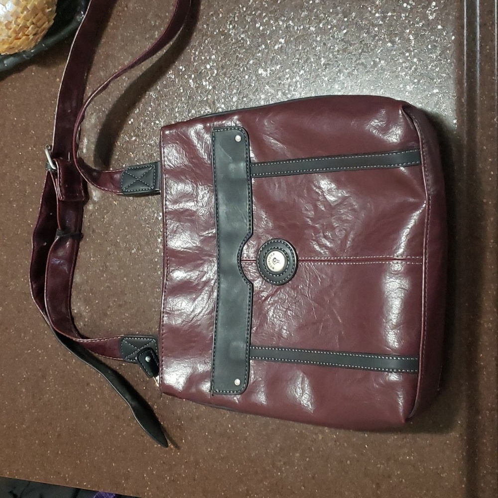 VINTAGE MOUFLON Urban Burgundy Wine / Black Leather Crossbody Bag / Purse.